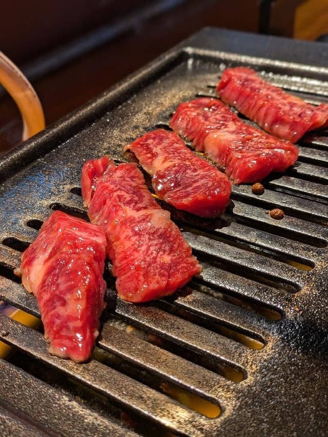 焼肉ホルモン西三荘 - サブ画像1