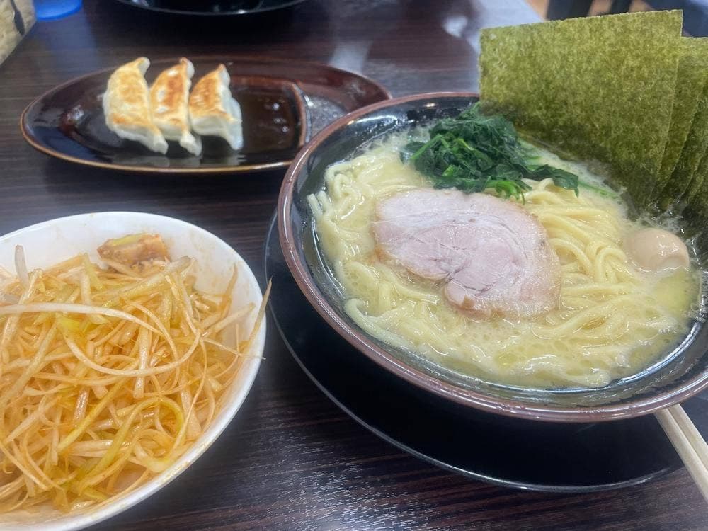 逗子家 平成町店