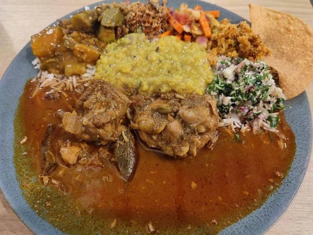 シナモンガーデン RICE&CURRY 四ツ谷店 - サブ画像1