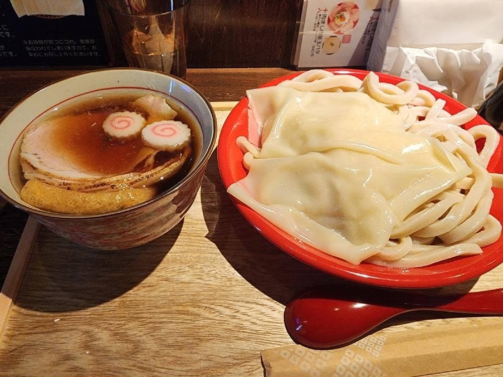 煮干しとぺらと太っというどん