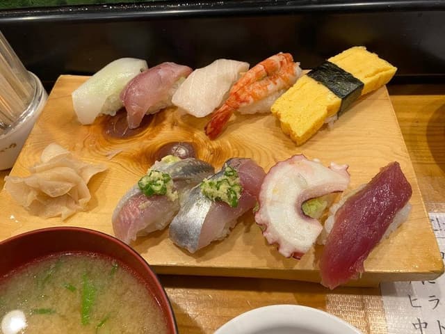 立ち喰い寿司 大松 - サブ画像1