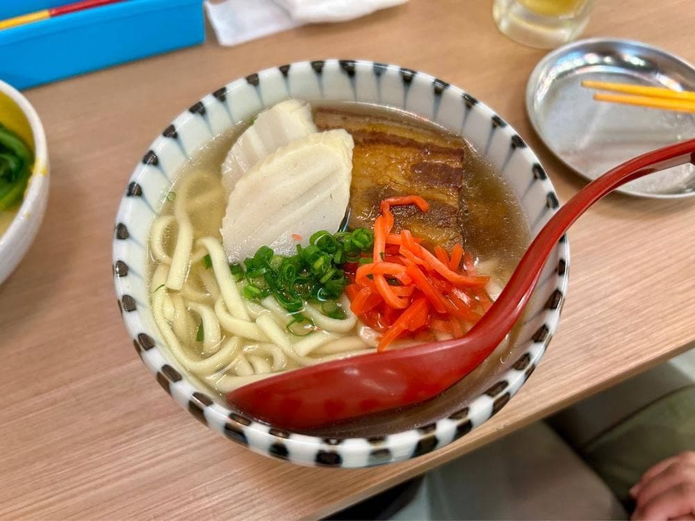沖縄料理 わらゆん 西口ゴールデン横丁