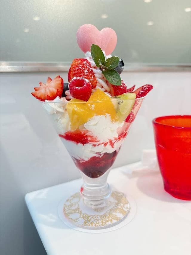 渋谷西村フルーツパーラー 町田店 - サブ画像1