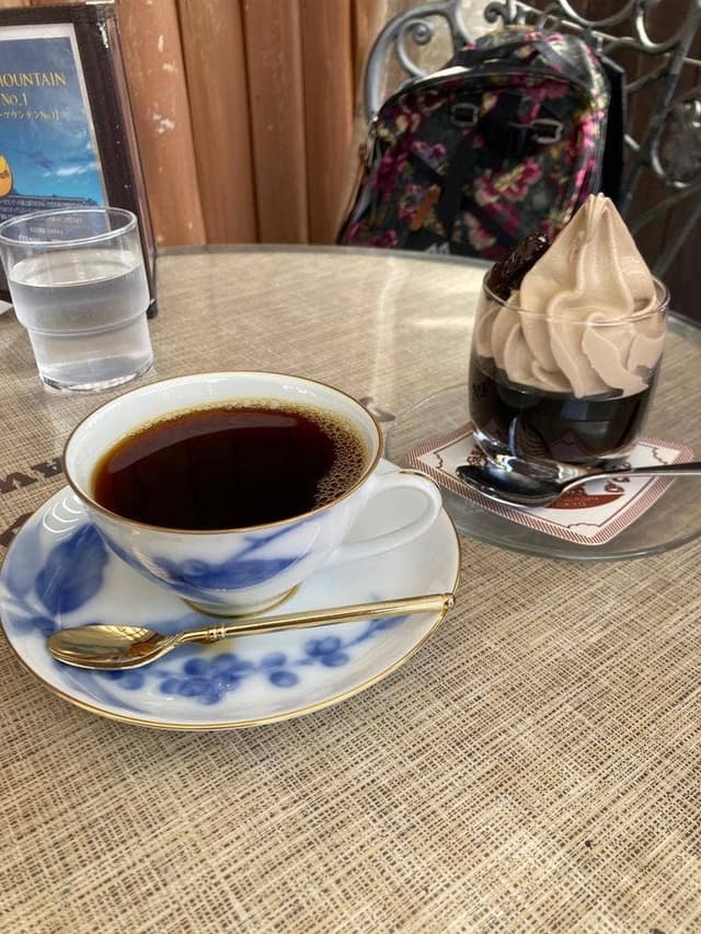 ミカド珈琲 軽井沢旧道店 - サブ画像1