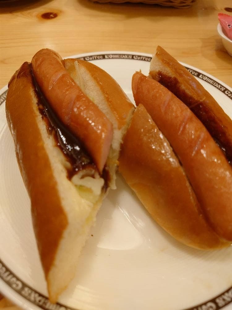 コメダ珈琲店 戸塚西口店
