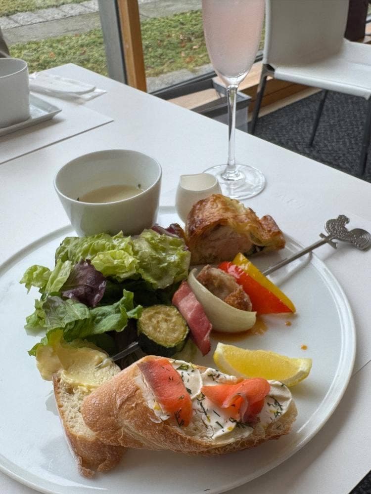 レストラン アレイ