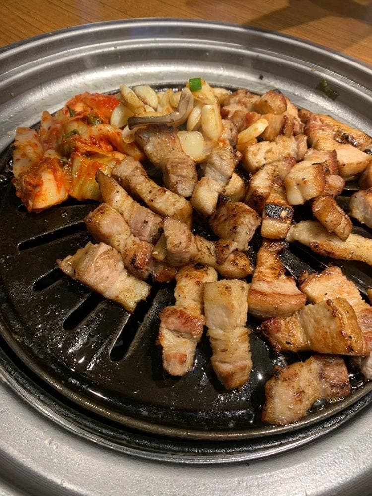 ハヌリ 新宿歌舞伎町ゴジラ通り店