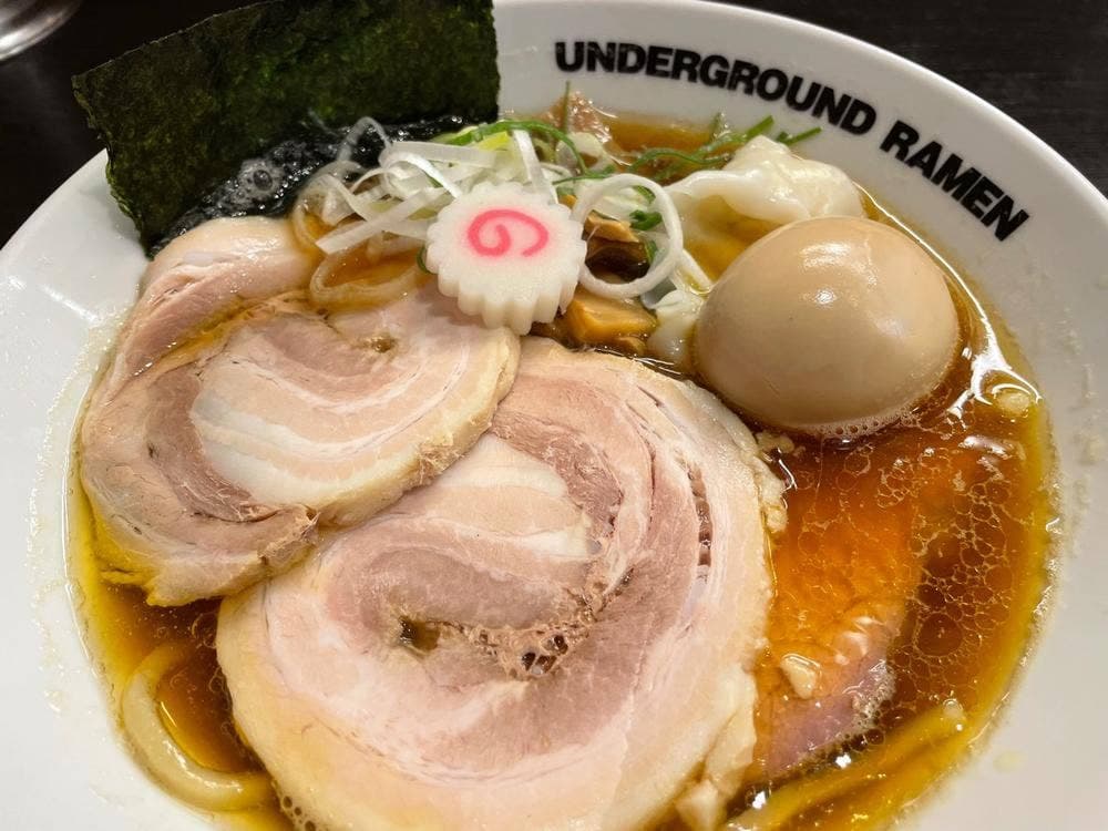 アンダーグラウンドラーメン