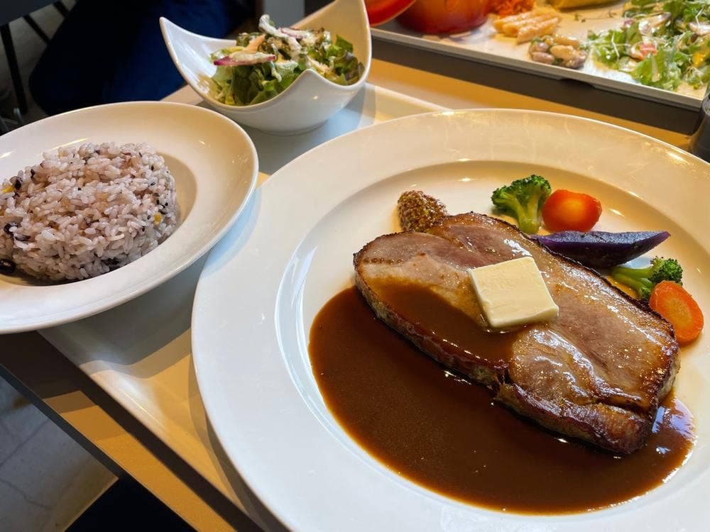 &PAN MARKET and BAKERY