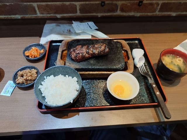 感動の肉と米 大宮駅すずらん通り店 - サブ画像2