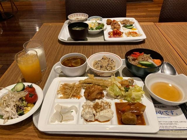 あけびの実 お茶の水ホテルジュラク - サブ画像1