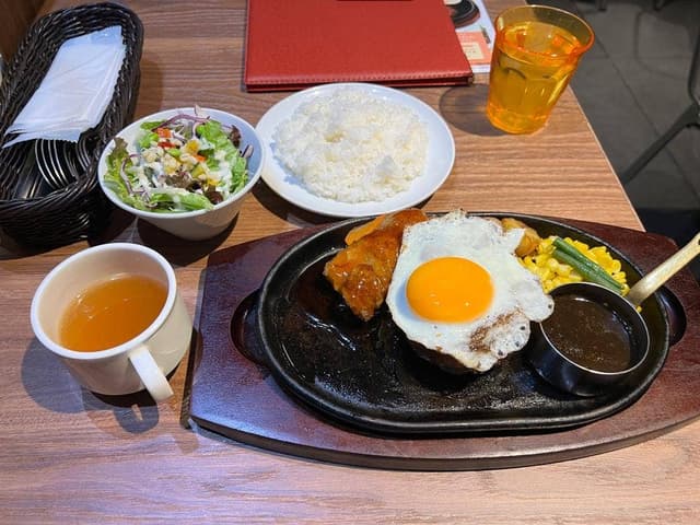 ハンバーグ&バル Tokyo Juicy Grill ヨドバシAkiba店 - サブ画像1