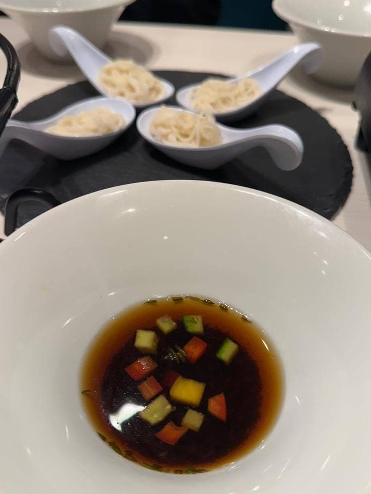 エビノミセ EBI→YA 新横浜