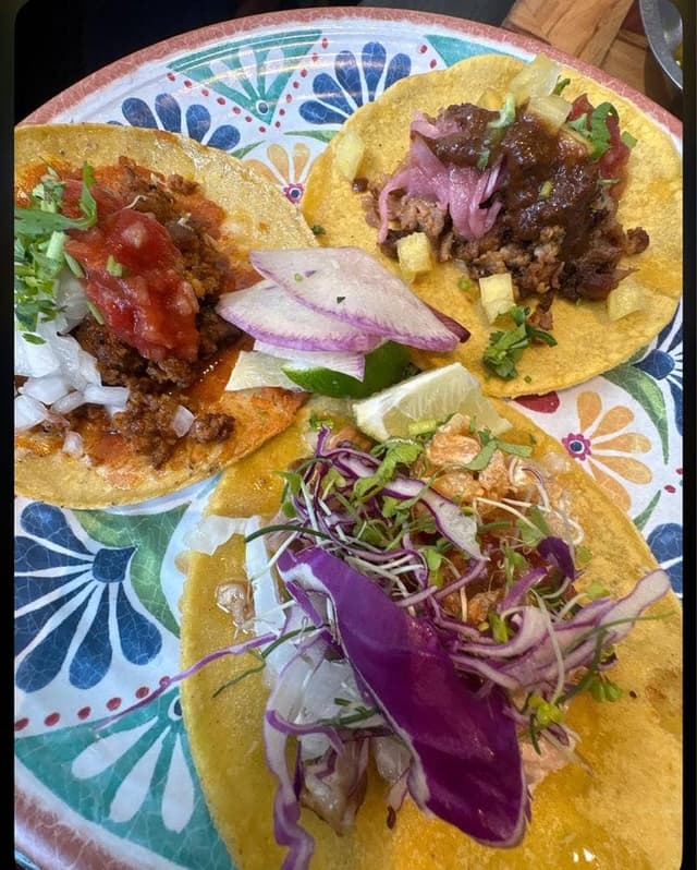 Molé TAQUERIA Y BAR - サブ画像2