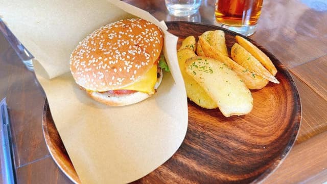 アリュメール メッツァ店 - サブ画像2