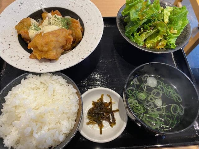 博多うどん酒場 和八わっぱち 博多駅くうてん店 - サブ画像1