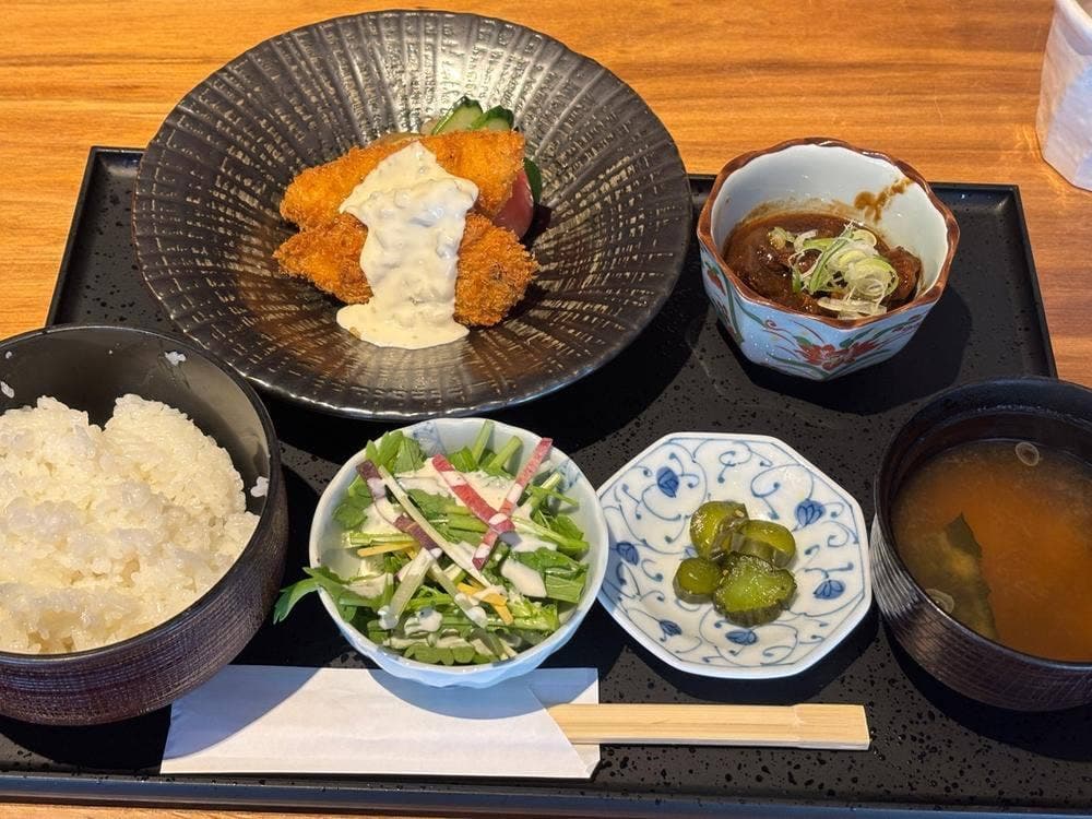 山 ワンランク上の世界の山ちゃん GEMS名駅三丁目店