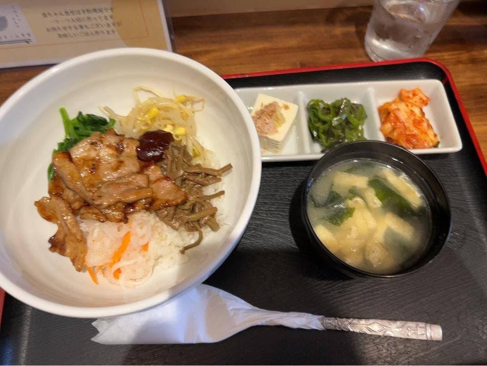 金ちゃん食堂