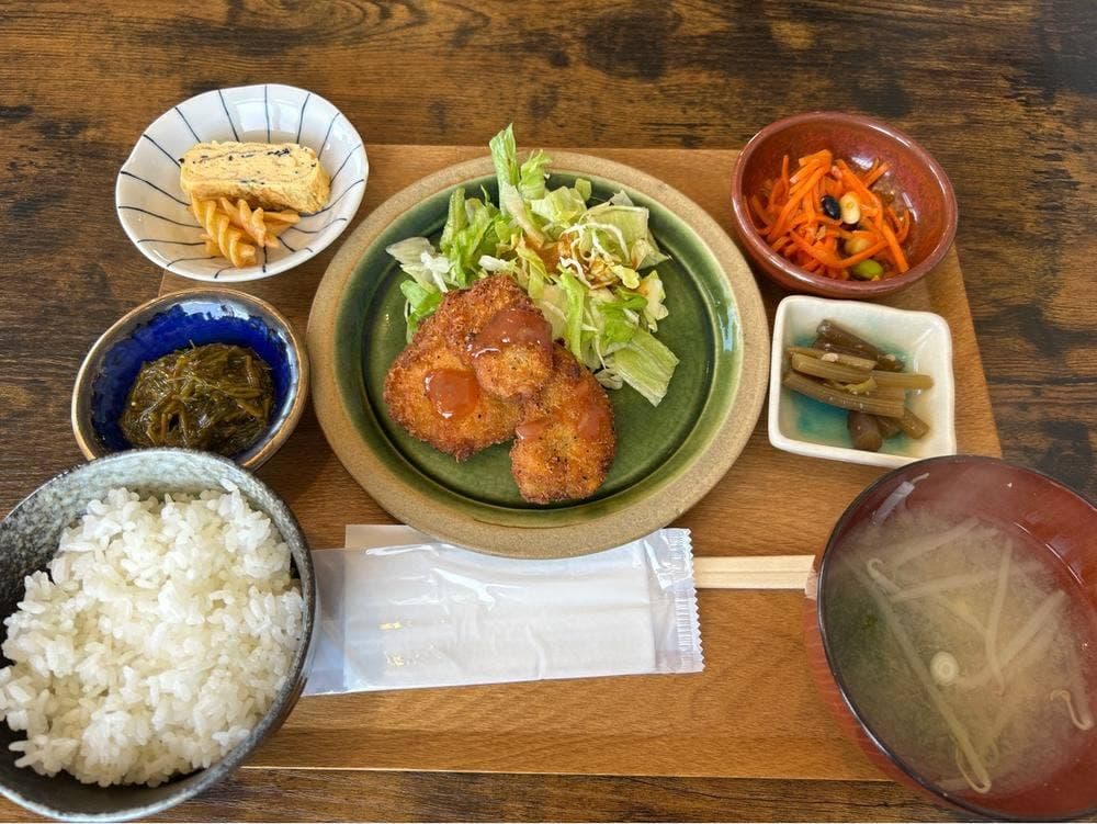 しゃにしゃに食堂