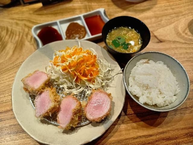 とんかつ しゃぶしゃぶ 新 - サブ画像3