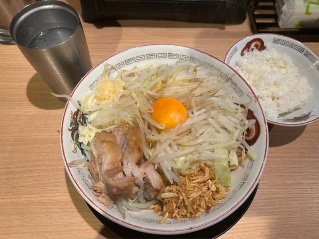 豚山 東京ラーメン横丁店 - サブ画像2