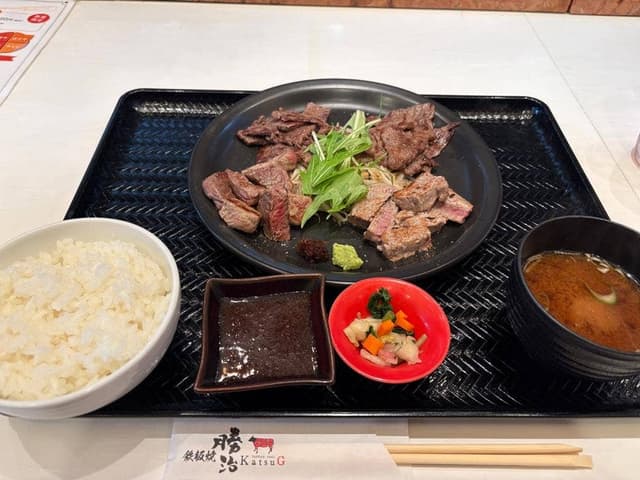 鉄板焼 勝治 - サブ画像1