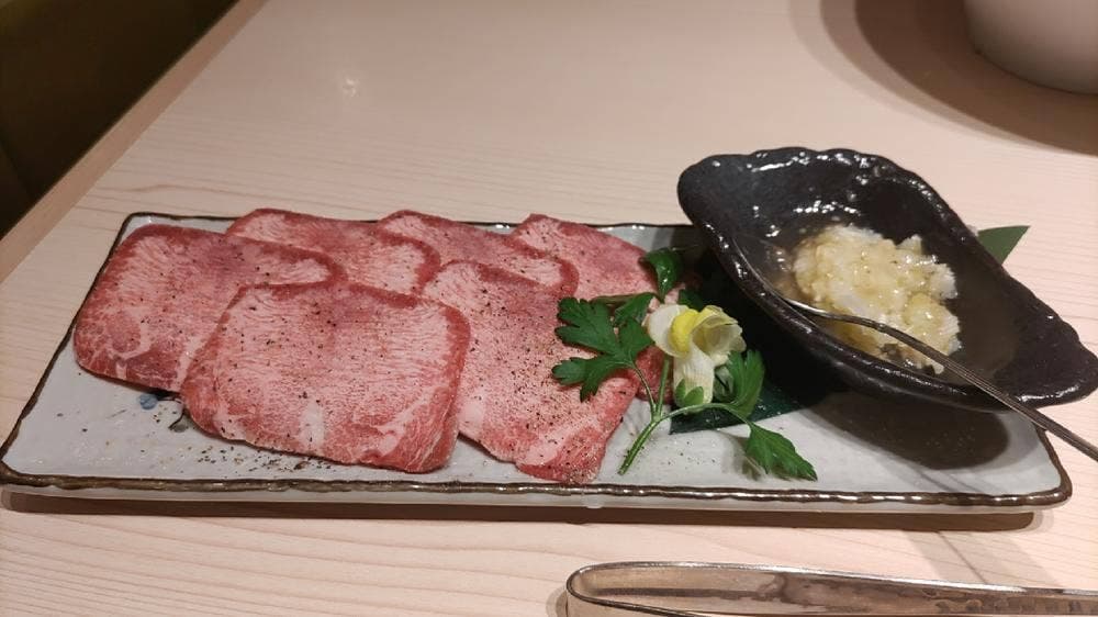 知多牛焼肉と馬肉 虹