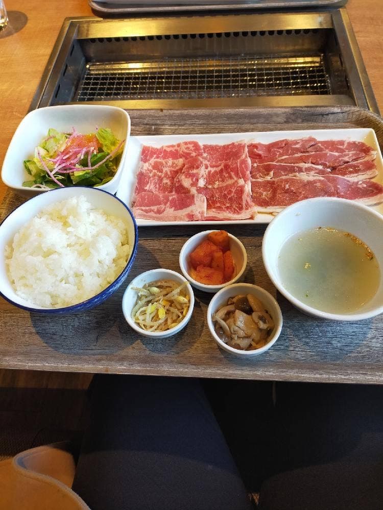 プレミアムカルビ 与野店