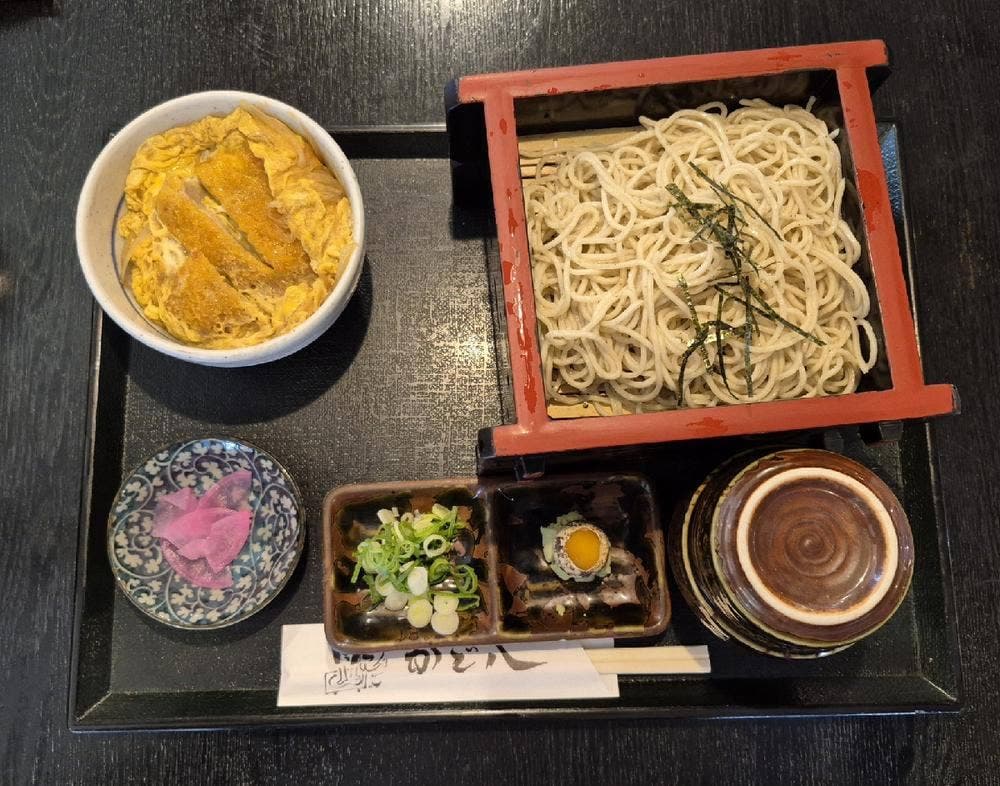 かど八