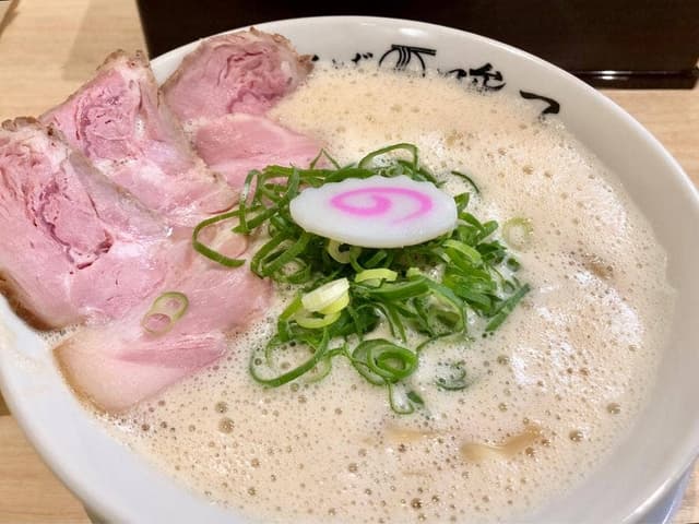 鶏そば 唆る 栄店 - サブ画像1