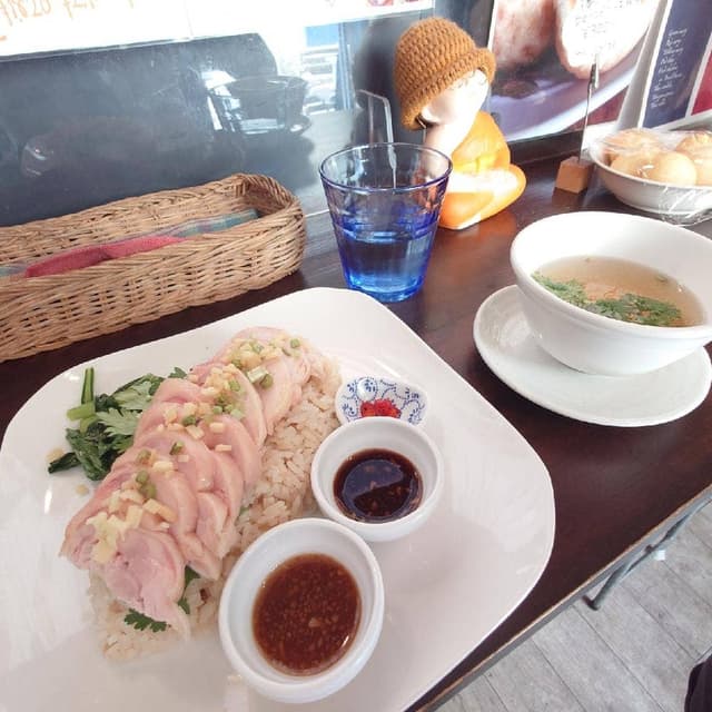 博多カオマンガイ 万国屋 - サブ画像3