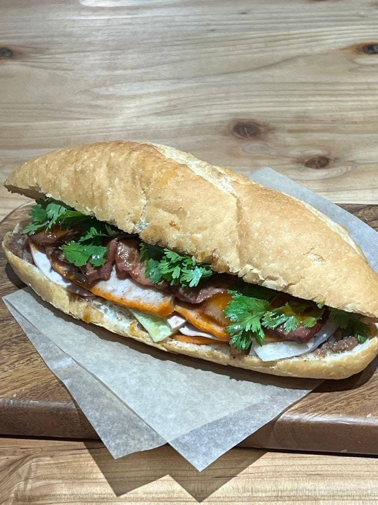 BANH MI DALAT
