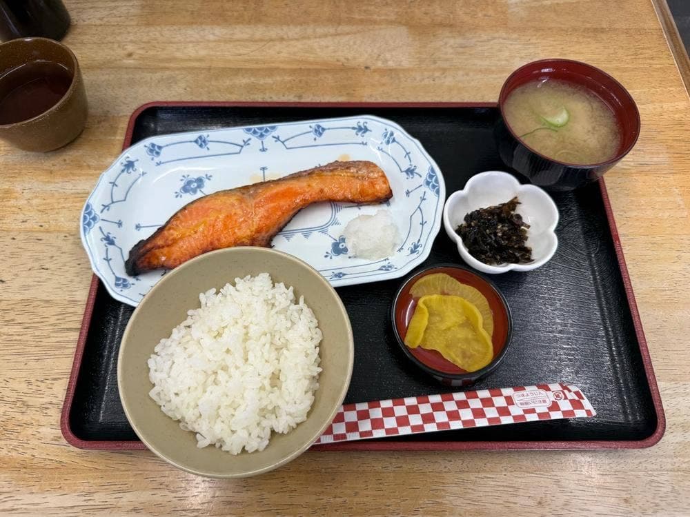 朝市食堂