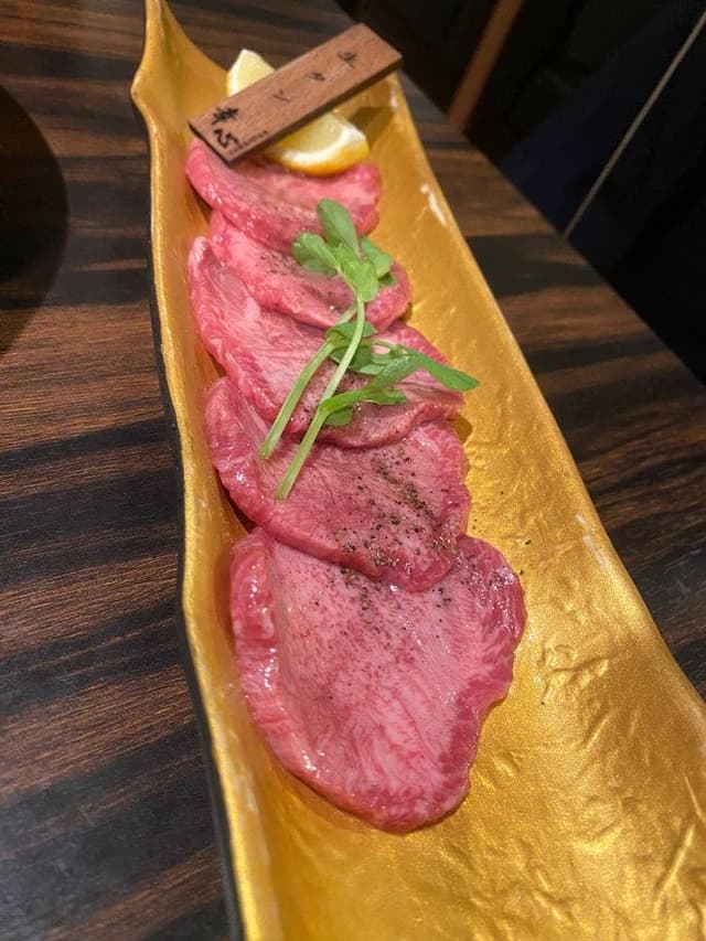 やきにくホルモン 幸心 - サブ画像1