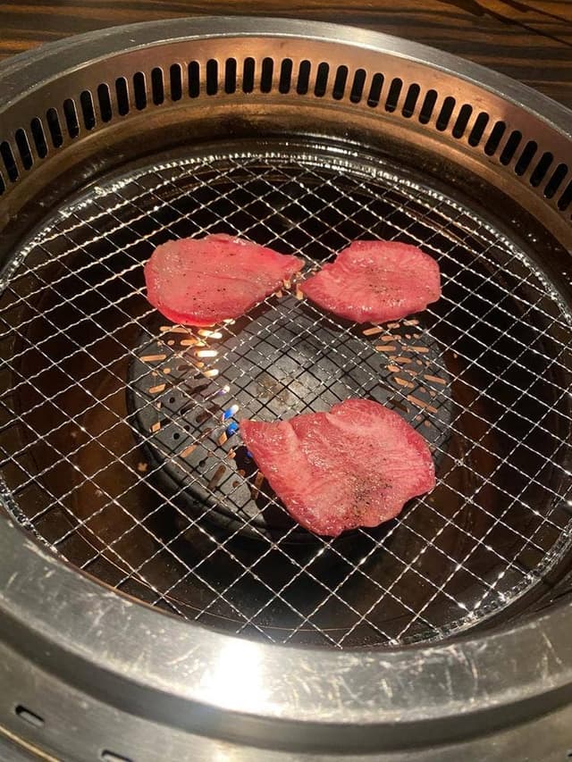 やきにくホルモン 幸心 - サブ画像3