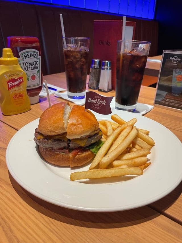 ハードロックカフェ 横浜 - サブ画像1