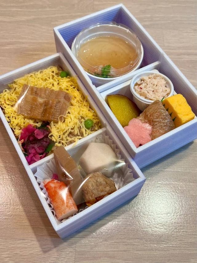 なだ万厨房 渋谷 東急フードショー店 - サブ画像2