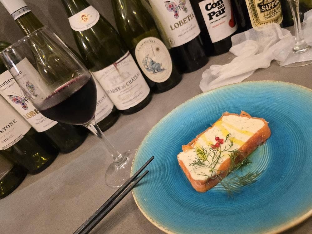 立ち飲み １＋１