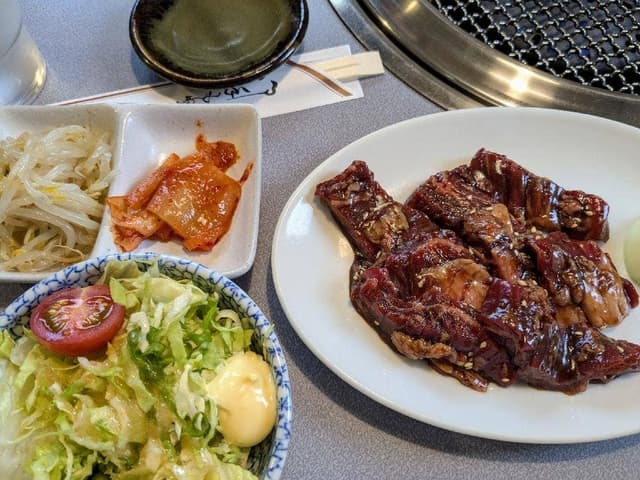 焼肉亭牛ちゃん - サブ画像1