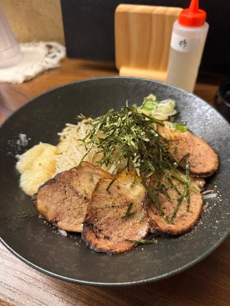 油そば専門店 縁-よすが-