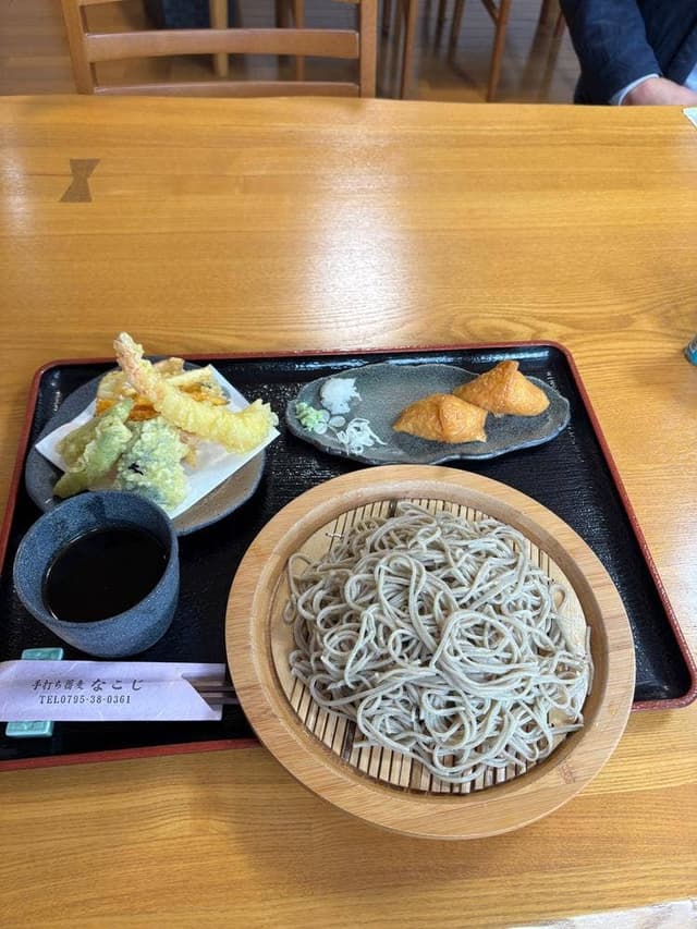 手打ち蕎麦 なこじ - サブ画像1