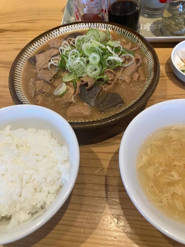 はらぺこ別バラ館 豚ときどき米