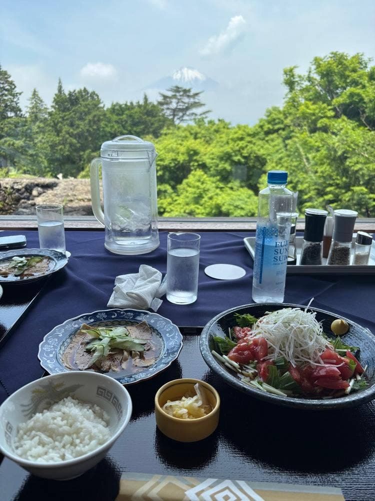 富士カントリークラブ レストラン