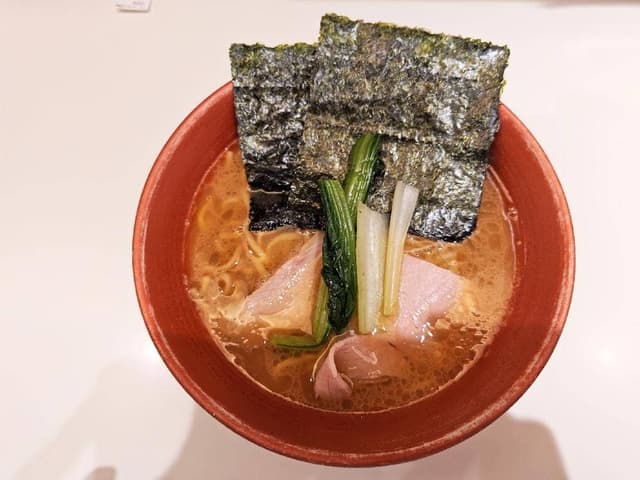 家系ラーメン ⾰新家TOKYO - サブ画像3