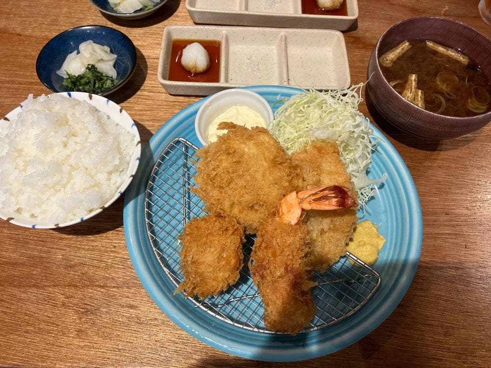 米とひなた