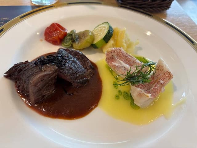 トヨタ博物館ミュージアムレストラン アビュー - サブ画像1