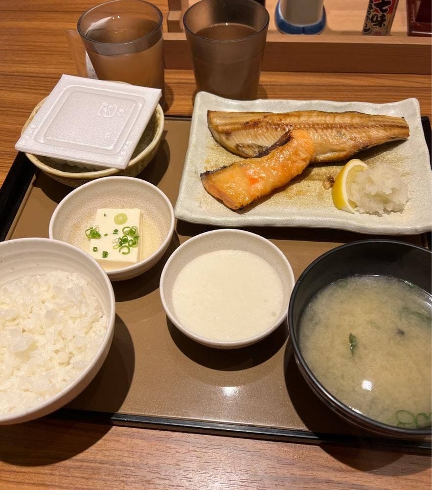 やよい軒 水道橋白山通り店