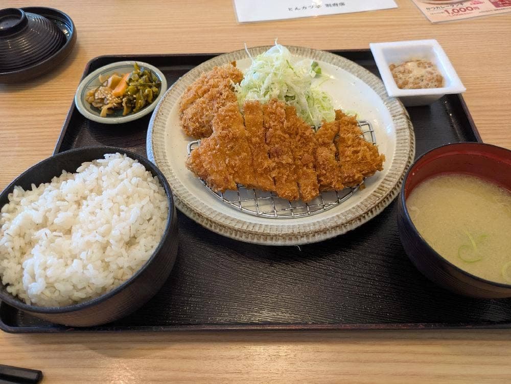 とんカツ亭