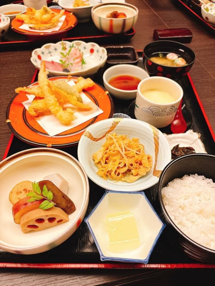 瀬戸内味覚処 芸州 本店