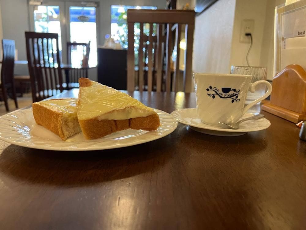 カフェドペルシュ